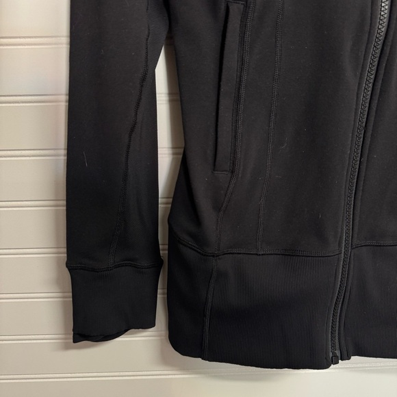 Lululemon Athletica Daily Practice Dress Top Jacket Womens 6 Black Hoodie - Picture 3 of 10